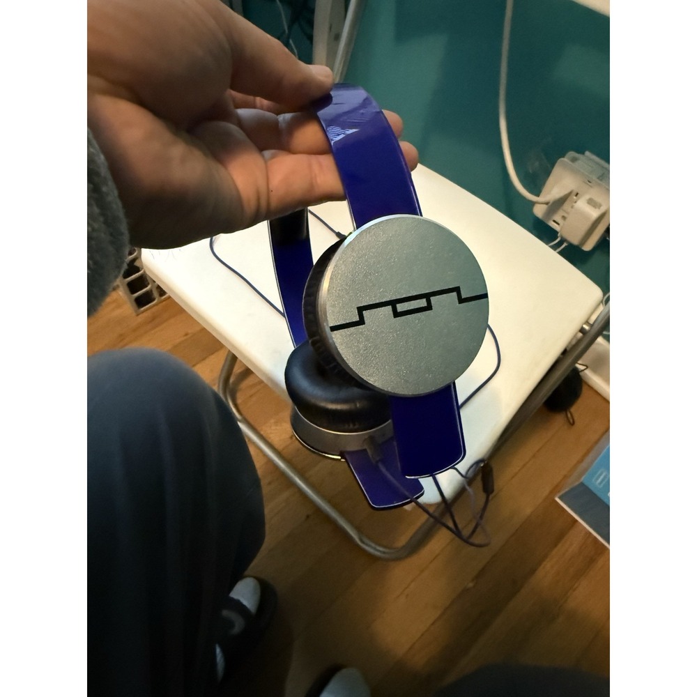 SOL REPUBLIC Tracks HD On-Ear Headphones‎ - Purple